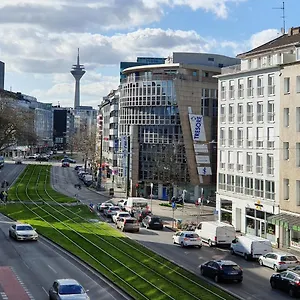 Graf-adolflux Apartamento