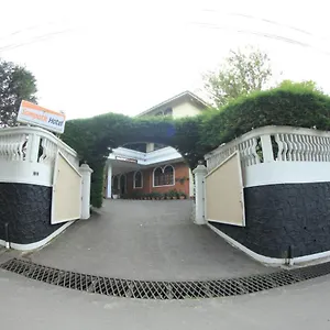 Hotel Sampath 
